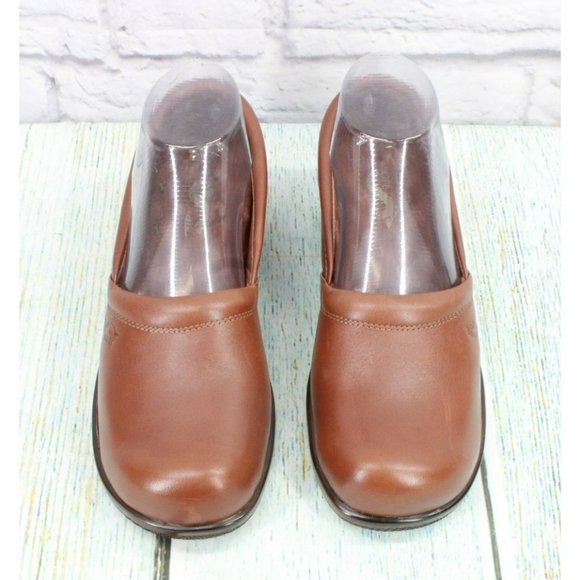 SoftWalk Brown Leather Slip On Comfort Cushioned Loafer Shoes Size 7.5 N - Picture 5 of 9